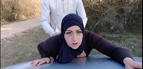  This muslim bitch gets her pussy and ass filled while her husband waits for her in the car !